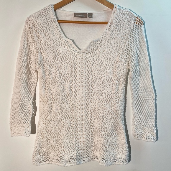 Croft & Barrow - pretty white Crochet top. Size S - Picture 1 of 11